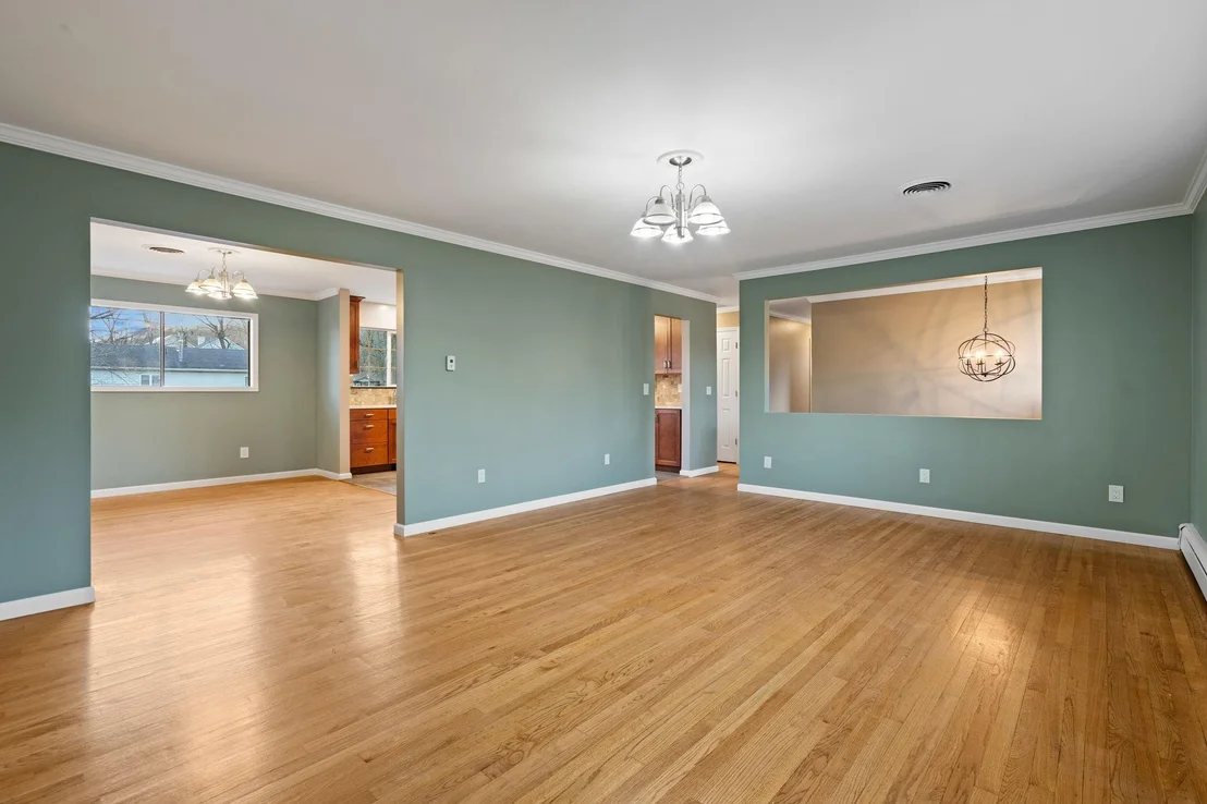 Photo of 21 Standish Avenue
