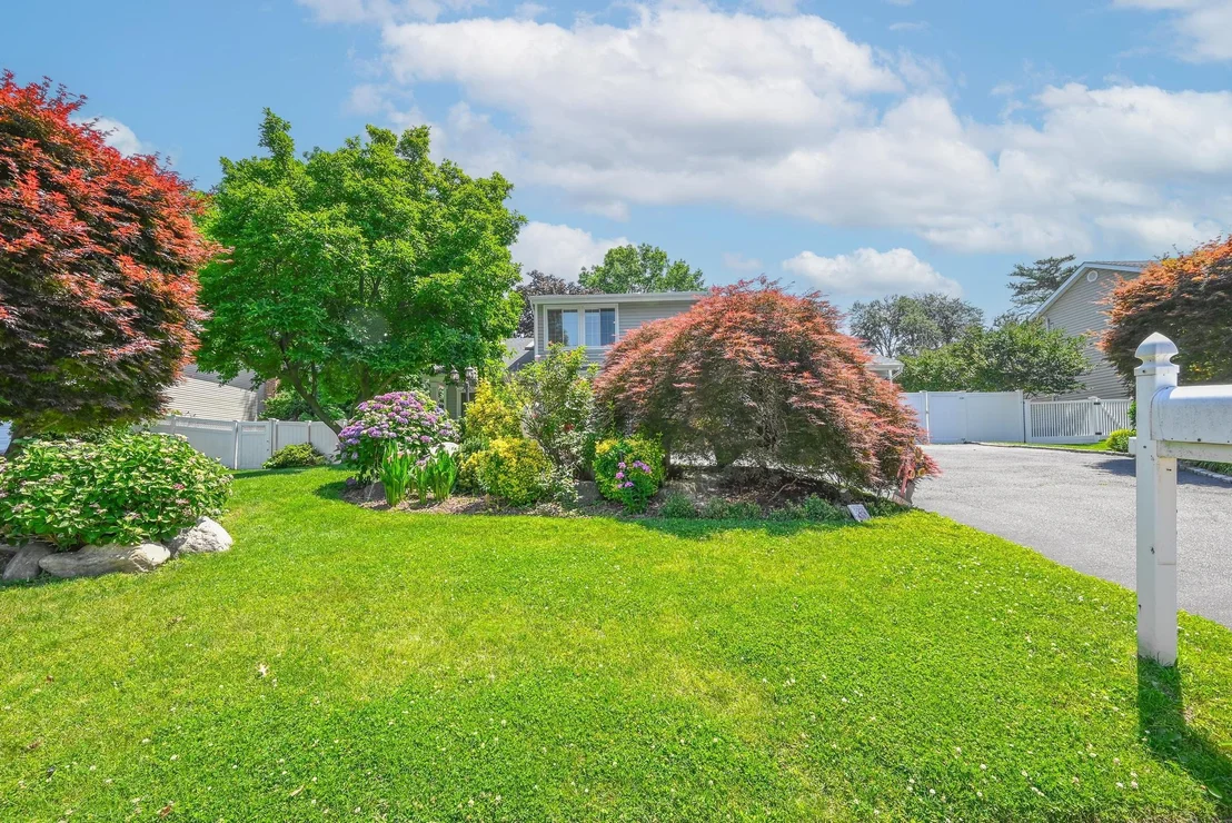 Photo of 239 Walnut Road