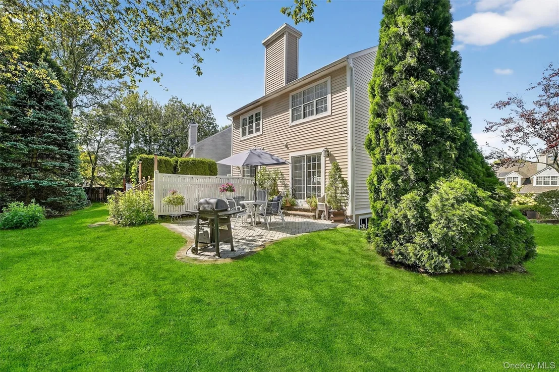 Photo of 35 Roundtop Road
