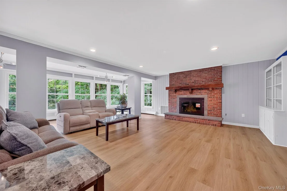 Photo of 145 Holmes Road