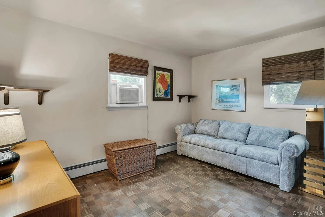 Photo of 27 Arcadia Drive