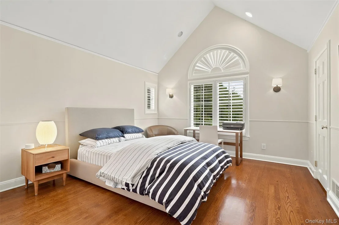 Photo of 16 Hampton Road
