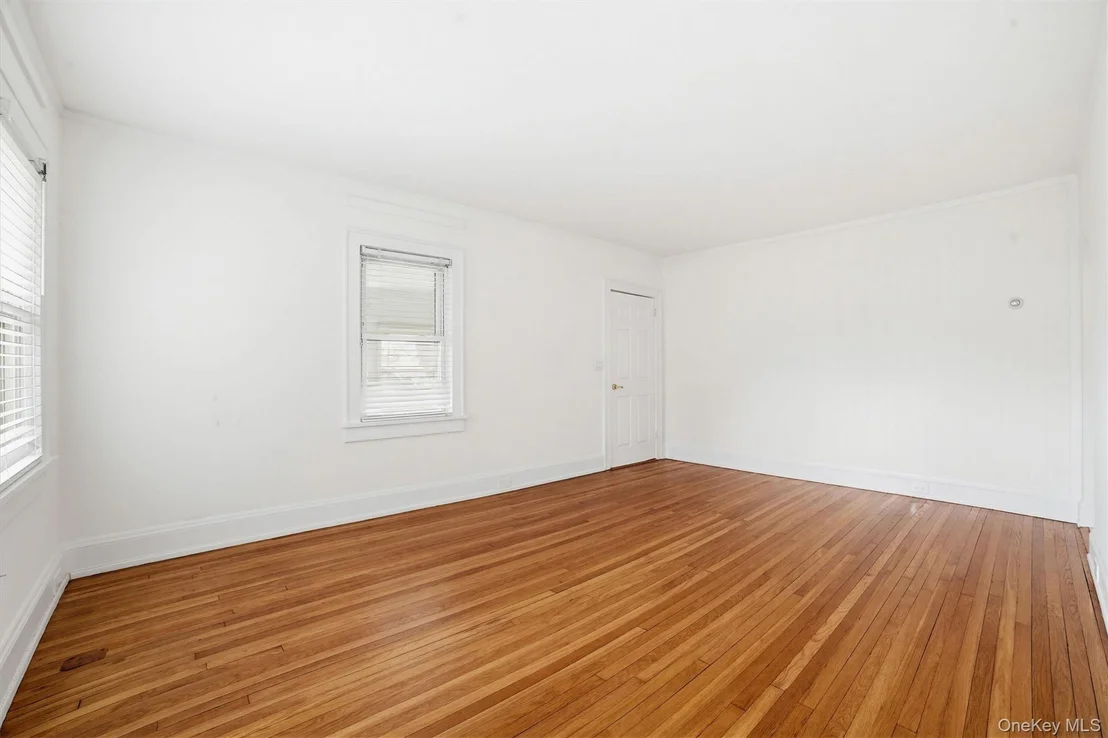 Photo of 42 Beverly Road