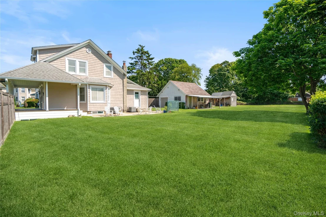 Photo of 115 Cedar Avenue