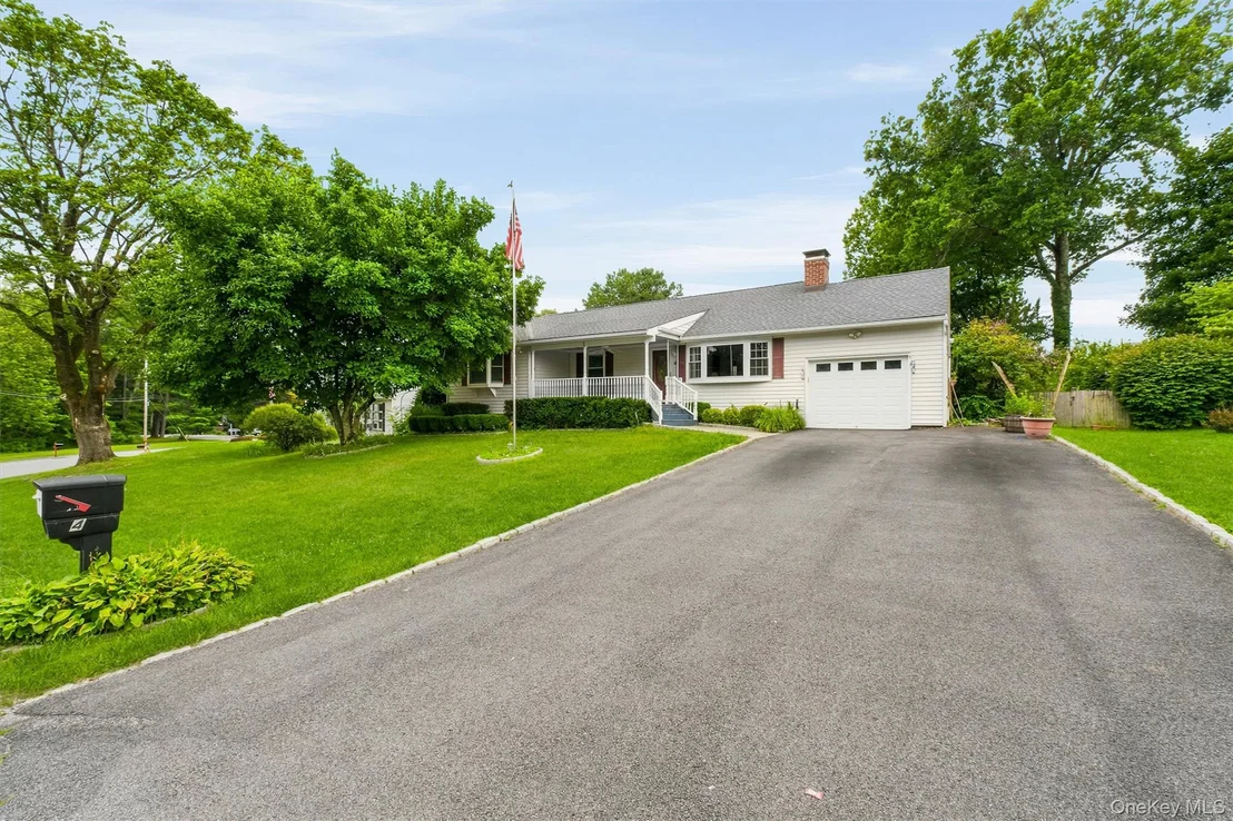 Photo of 4 Broadview Road