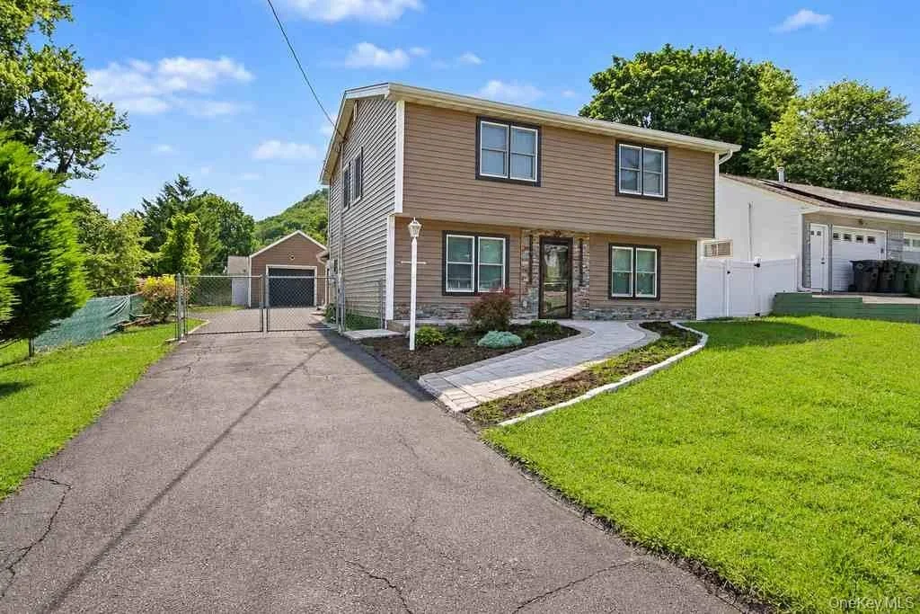 Photo of 28 Hurd Avenue