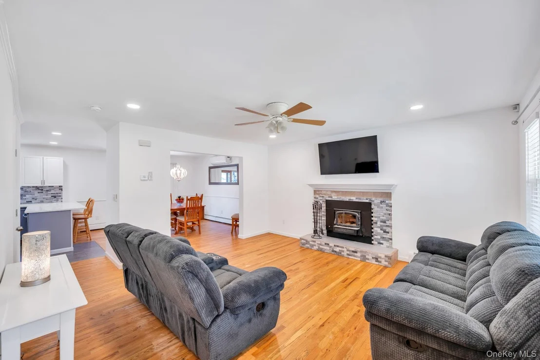 Photo of 343 Oak Avenue