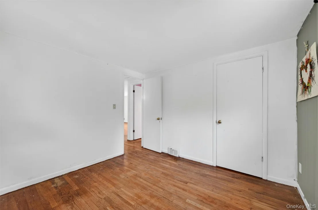 Photo of 11 Bradley Lane