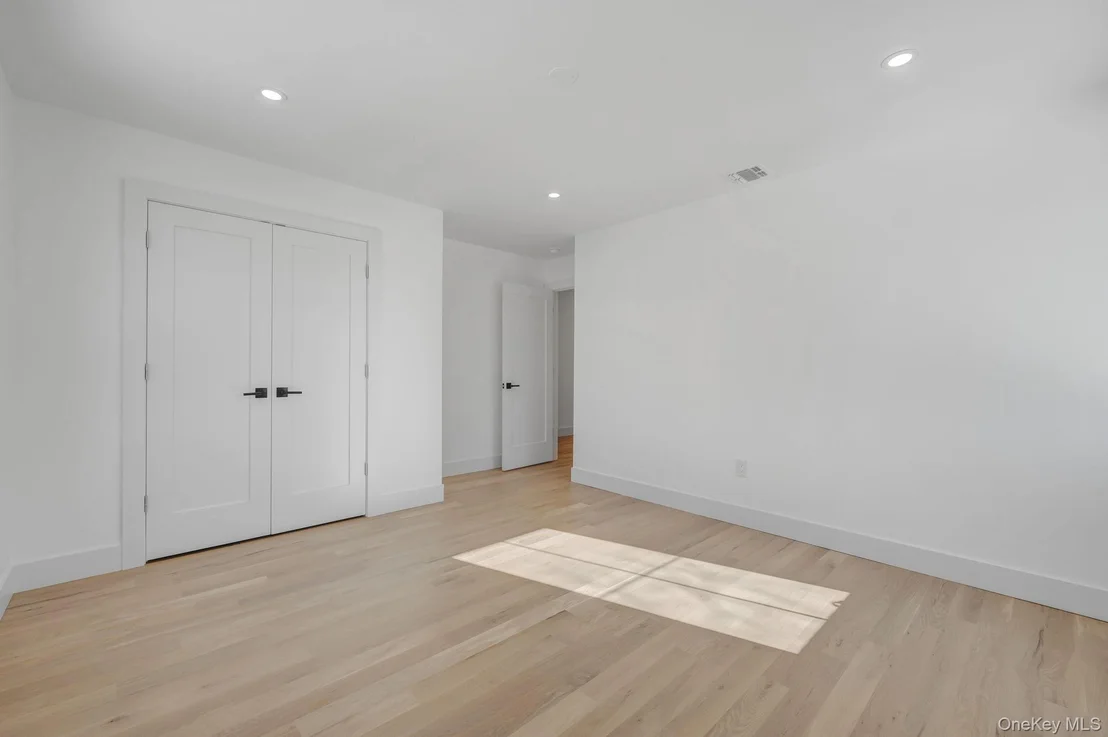 Photo of 38 Pond Lane