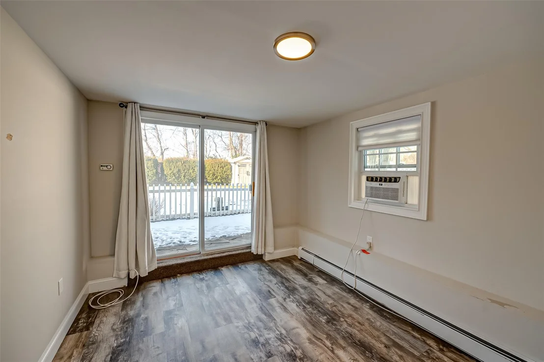 Photo of 888 Pine Avenue