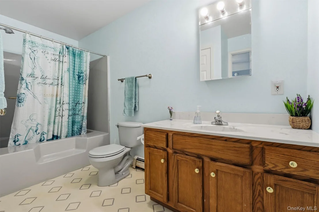 Photo of 45 Wiccopee Road