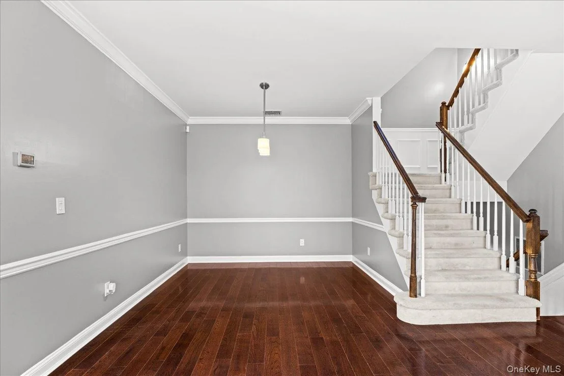 Photo of 192 Benefield Boulevard