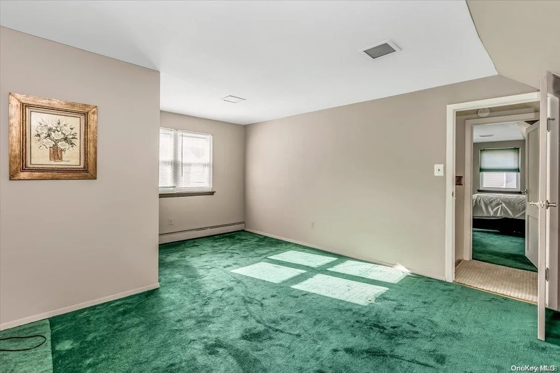 Photo of 7 Edgewood Drive