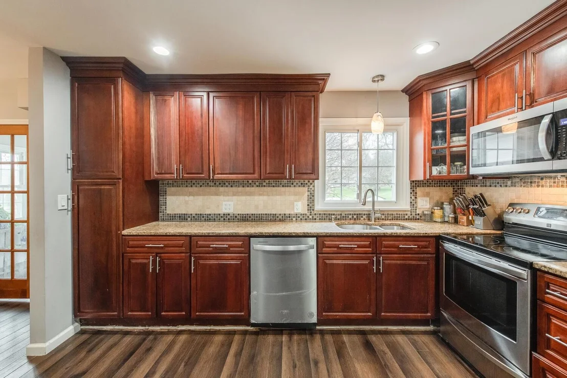 Photo of 176 Cedar Valley Road