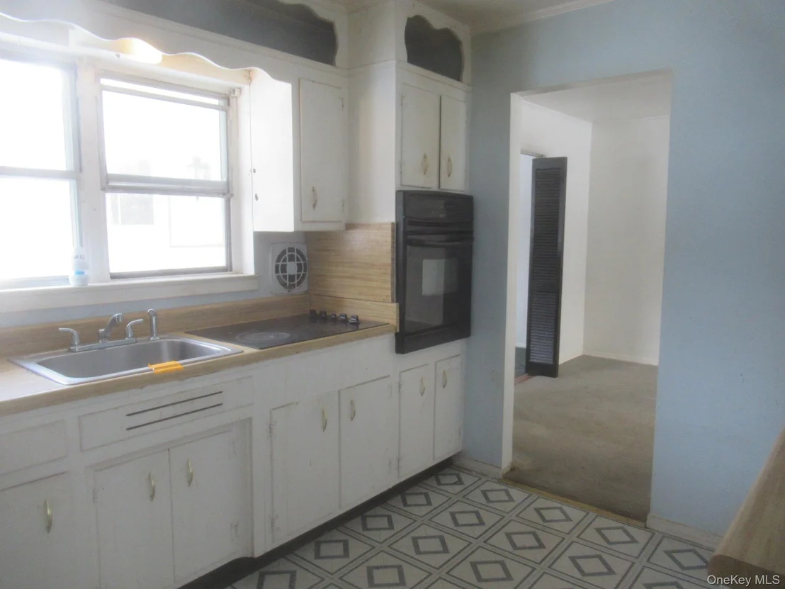 Photo of 10 Lori Street
