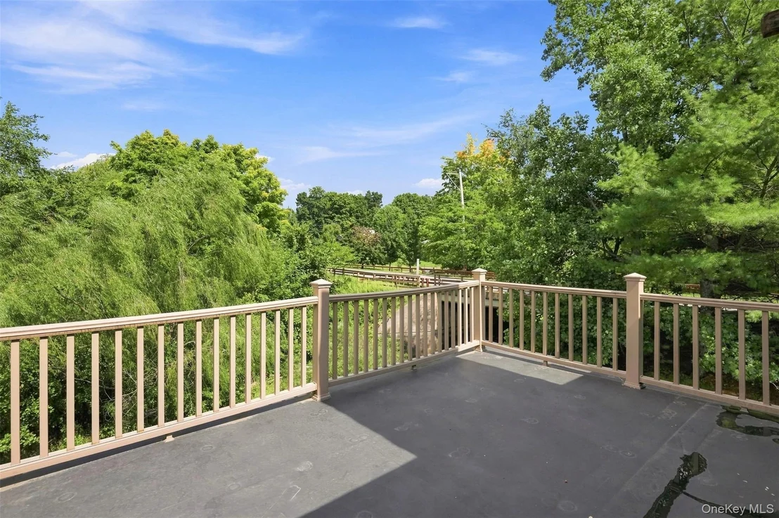 Photo of 289 Pine Grove Road