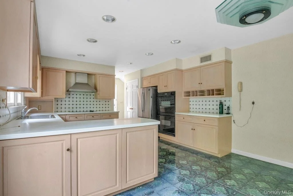 Photo of 6 Birch Grove Drive
