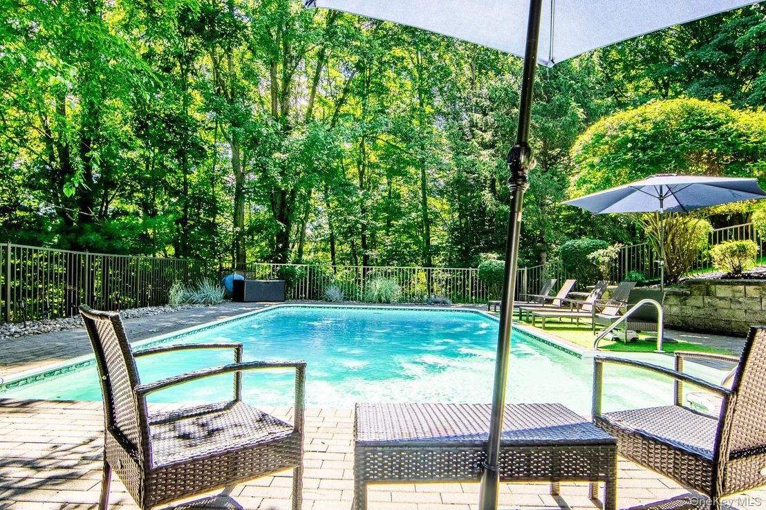 Photo of 195 Pressler Road