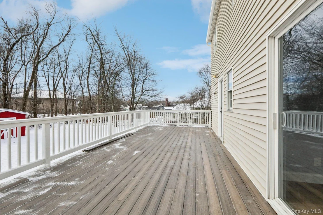 Photo of 95 Smithtown Road