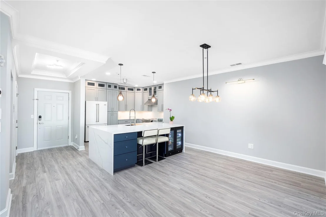 Photo of 326 Regency Drive