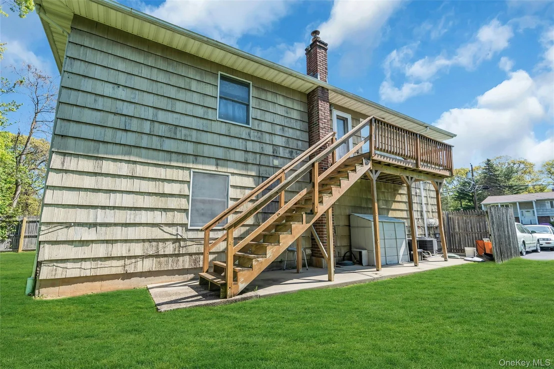 Photo of 106 Summit Drive