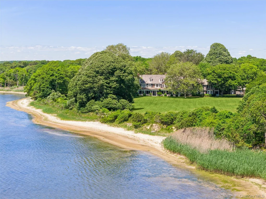 Photo of 100 & 90 Briar Patch Road
