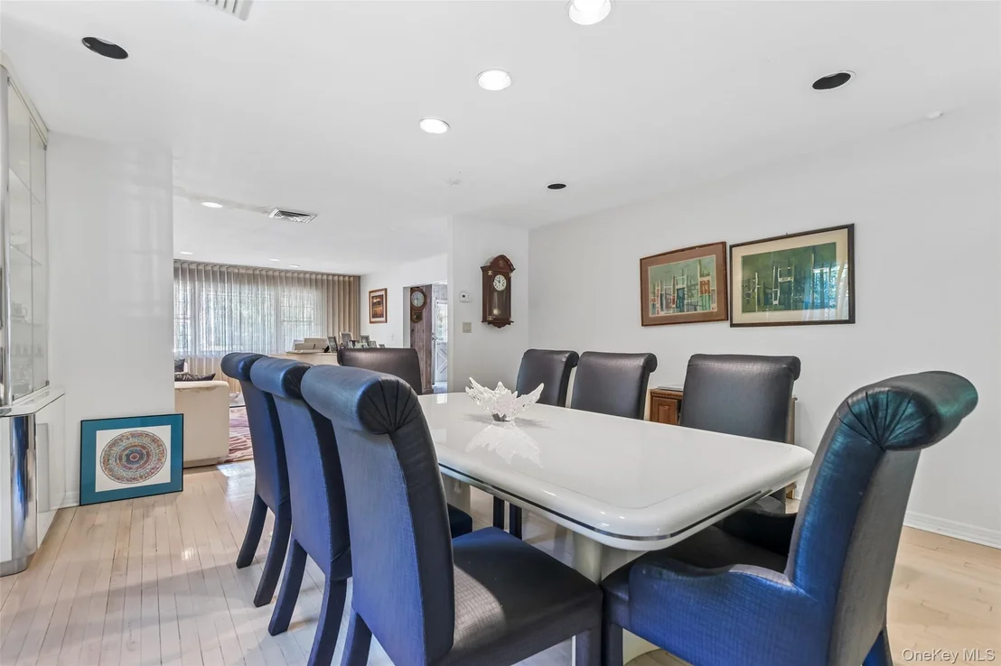 Photo of 62 Larch Hill Road