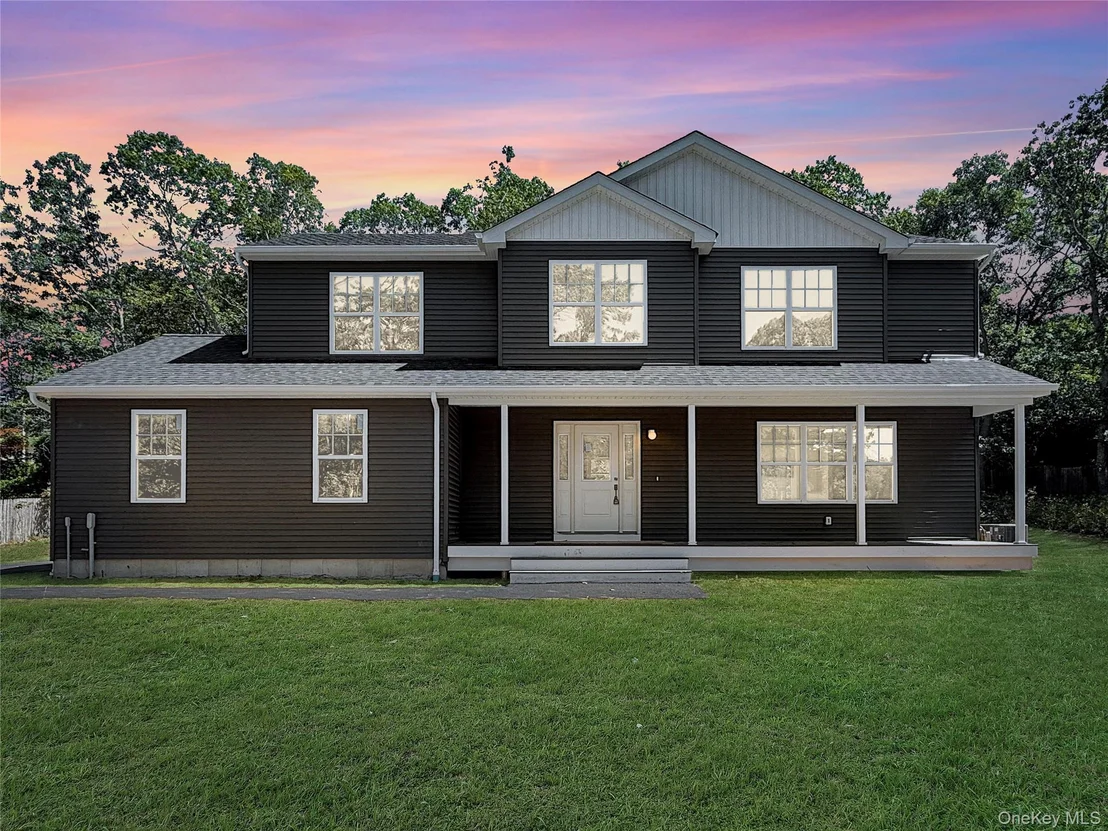 Photo of 120 River Road