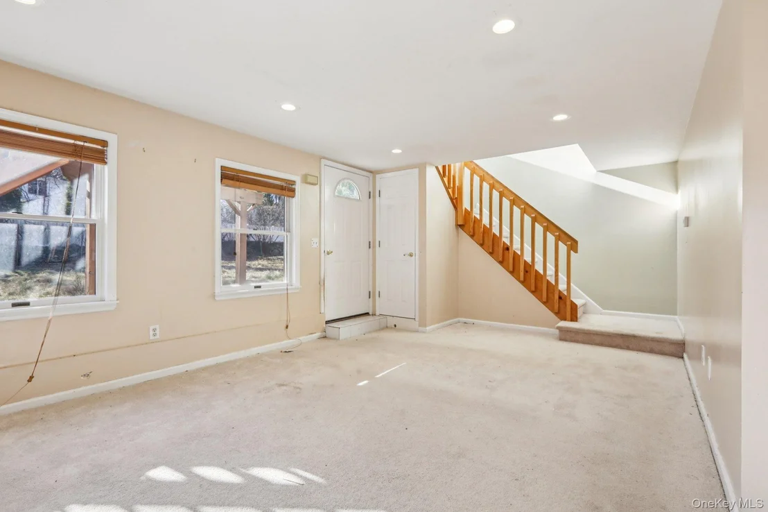 Photo of 11 Centennial Drive
