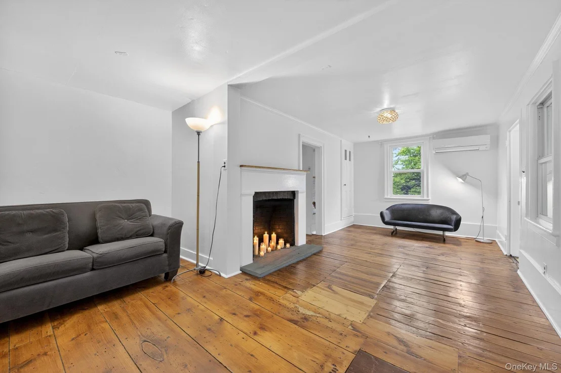 Photo of 26 Fishkill Road