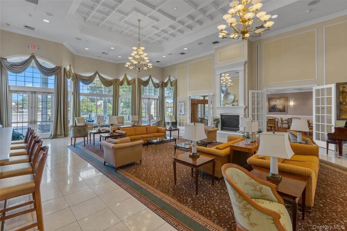 Photo of 39 Hamlet Woods Drive