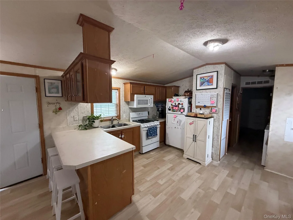Photo of 424 Sandgate Drive