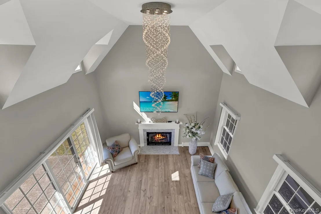 Photo of 176 Beverly Road