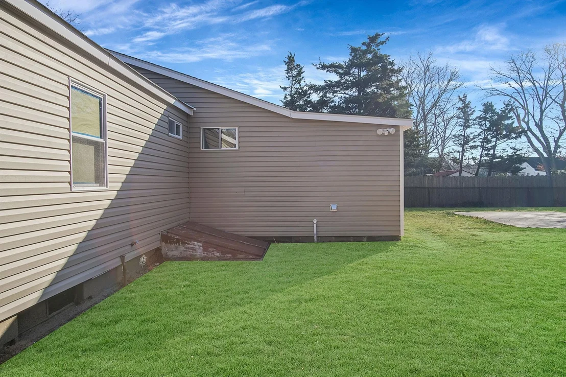Photo of 95 Fairway Avenue