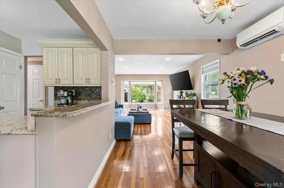 Photo of 72 Pembrook Drive