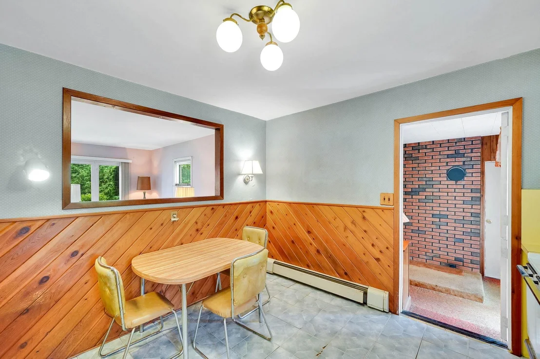 Photo of 108 Foster Boulevard