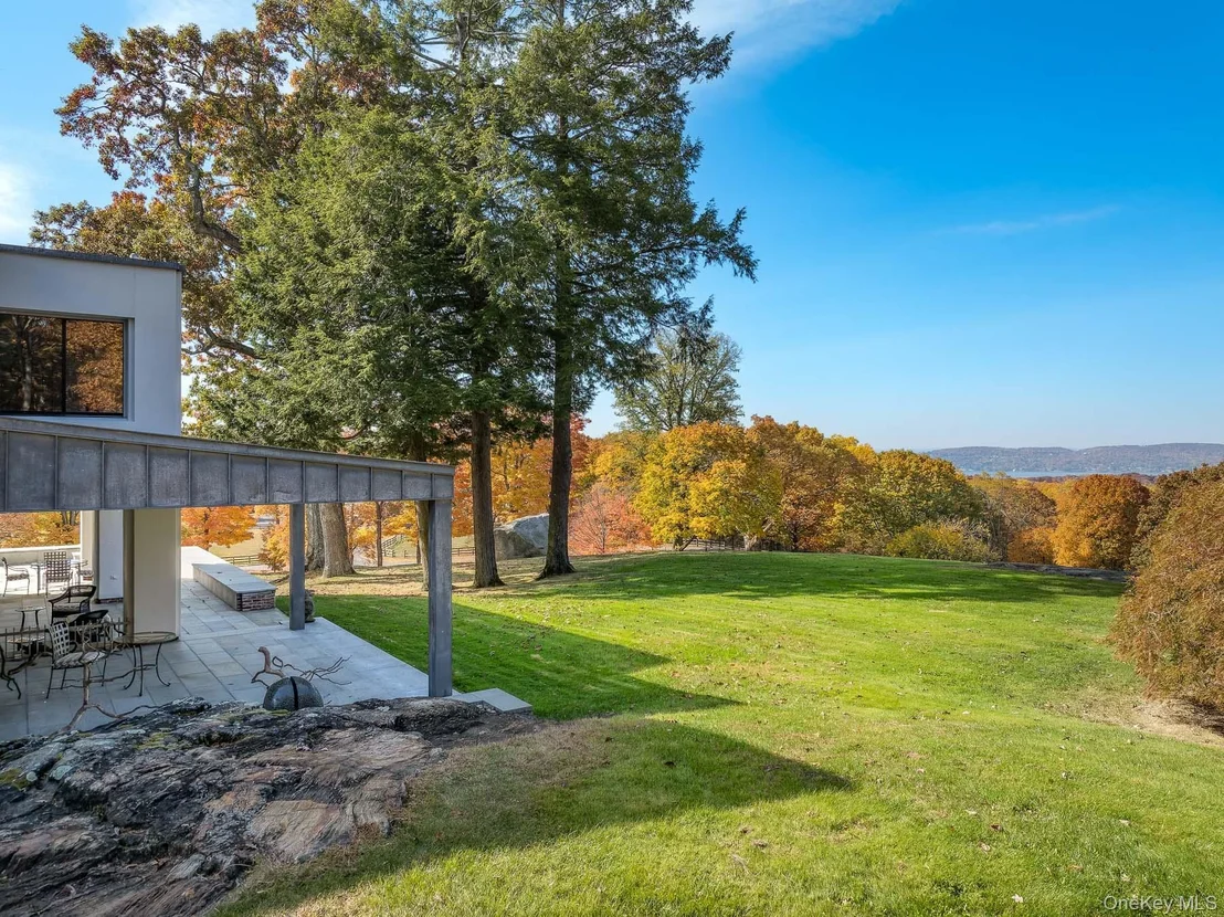 Photo of 48 Raafenberg Road
