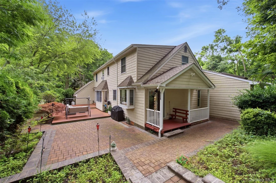 Photo of 19 Eckernkamp Drive