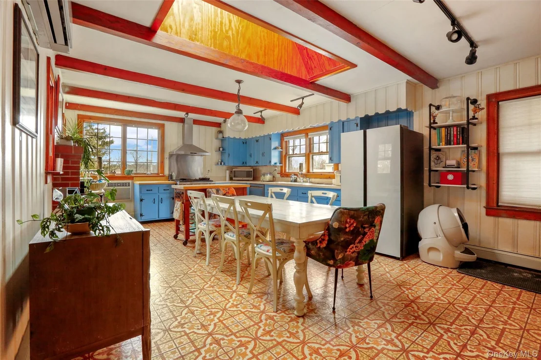 Photo of 12 Hillside Avenue