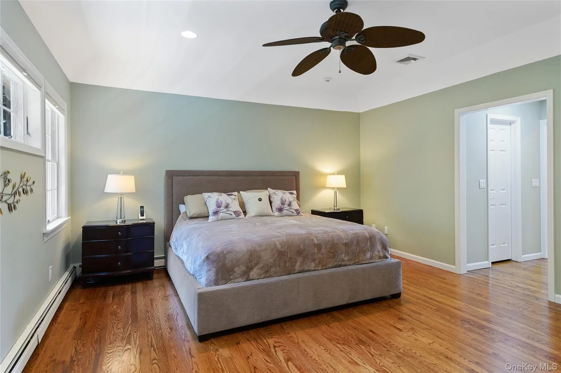Photo of 33 Walters Avenue