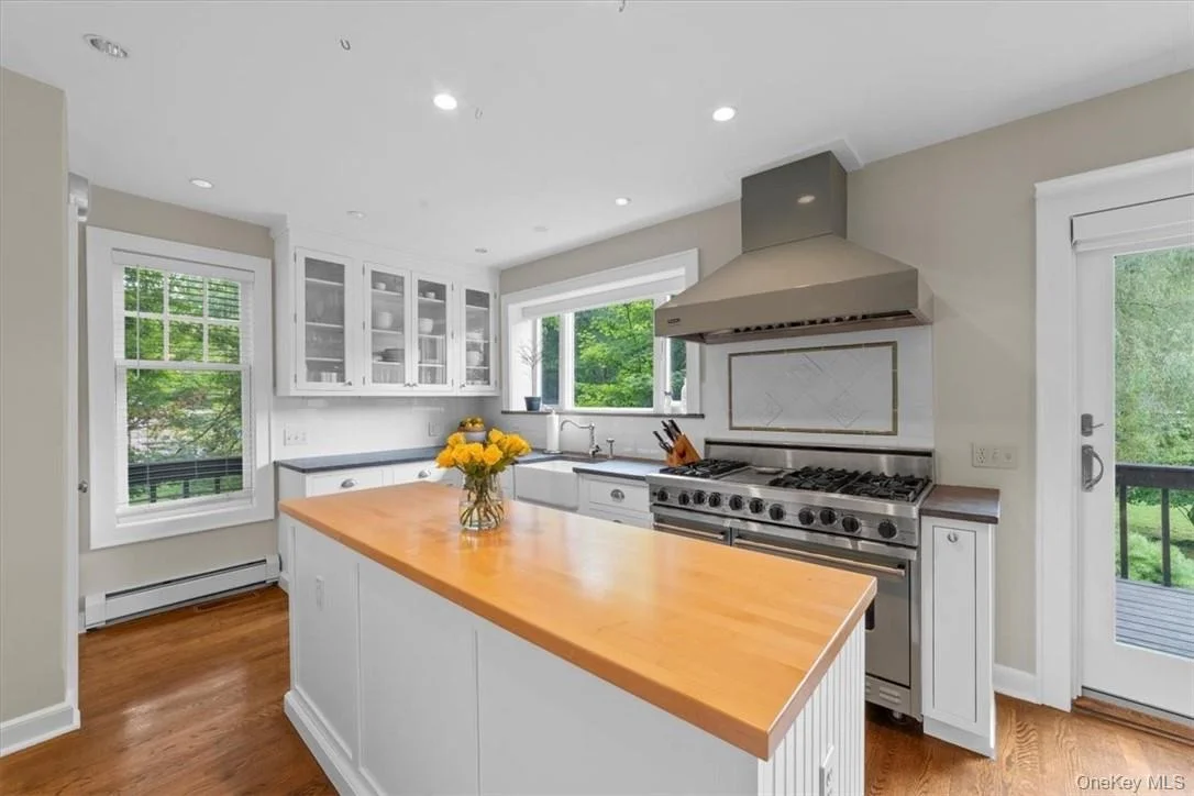 Photo of 28 Inningwood Road