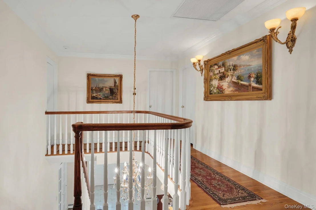 Photo of 39 McLane Drive