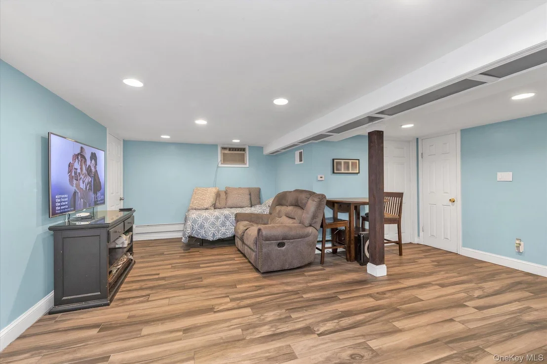Photo of 163 Hoffman Street