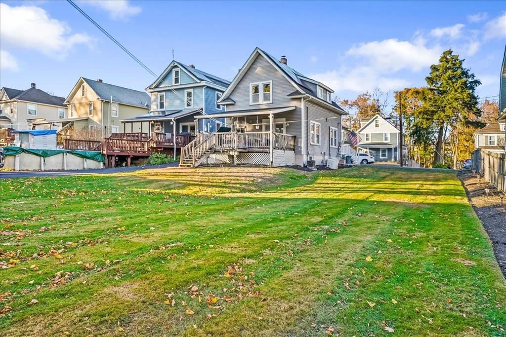 Photo of 23 Oak Street