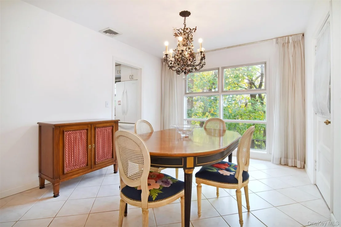 Photo of 18 Eldredge Place