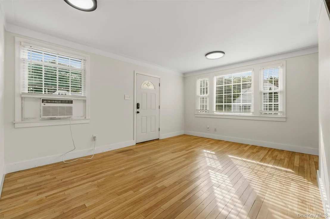 Photo of 3 Kinderhook Drive