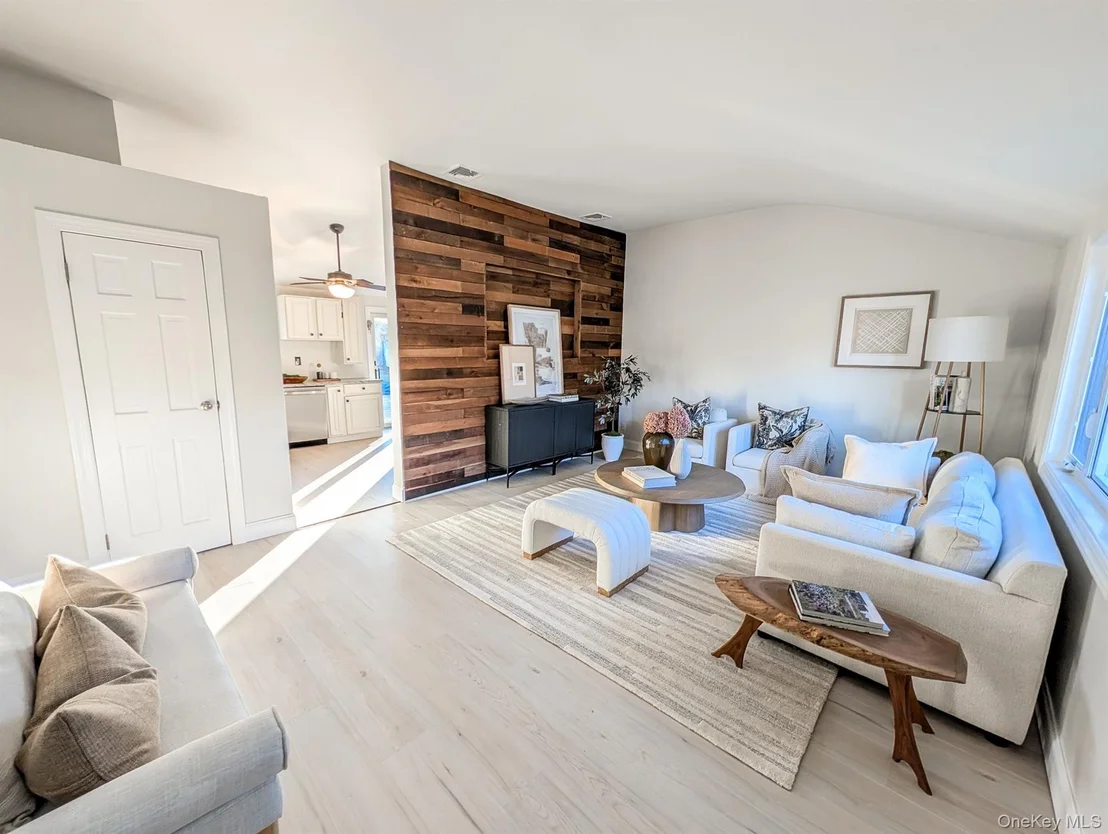 Photo of 20 Ridge Haven Drive