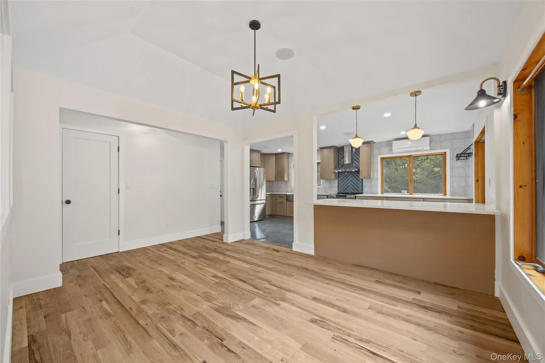 Photo of 24 Babbling Brook Lane