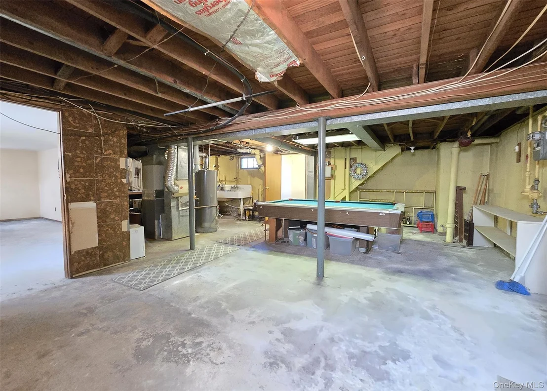 Photo of 32 Dennis Drive