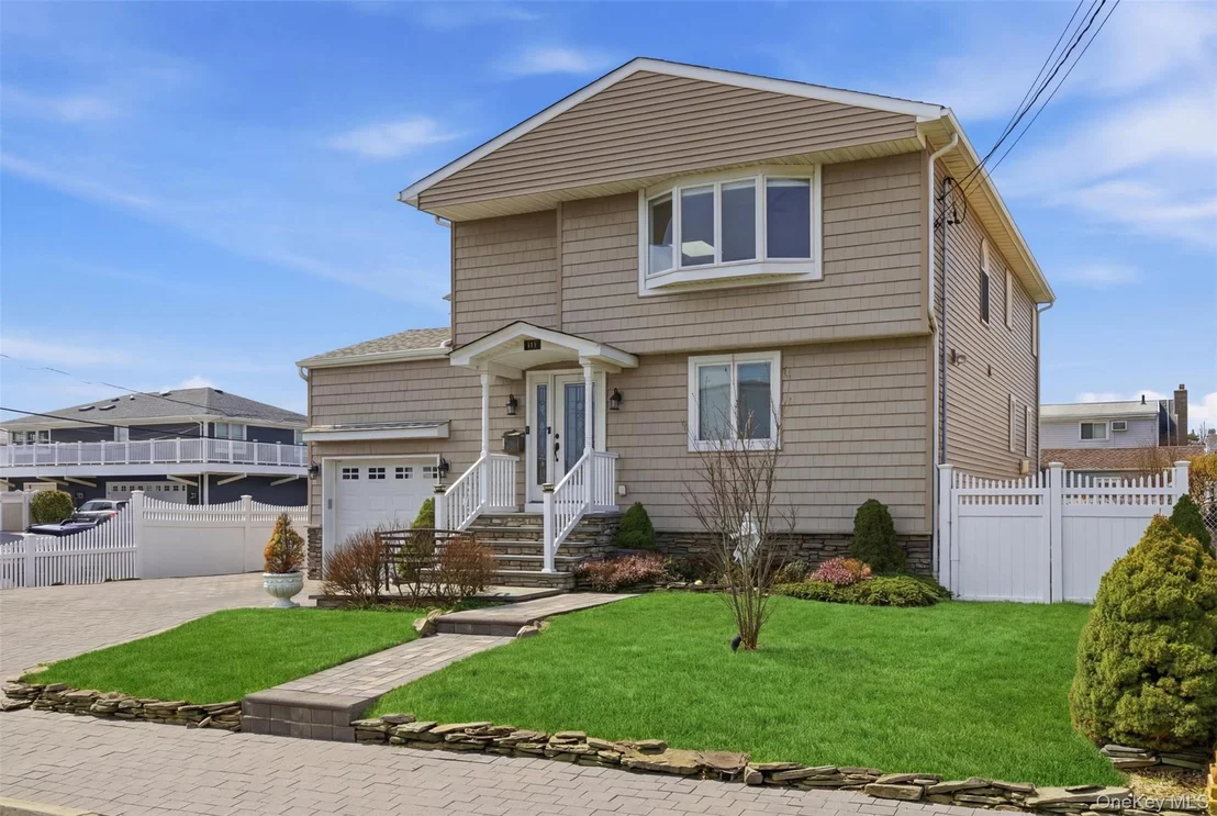 Photo of 184 Inlet Drive